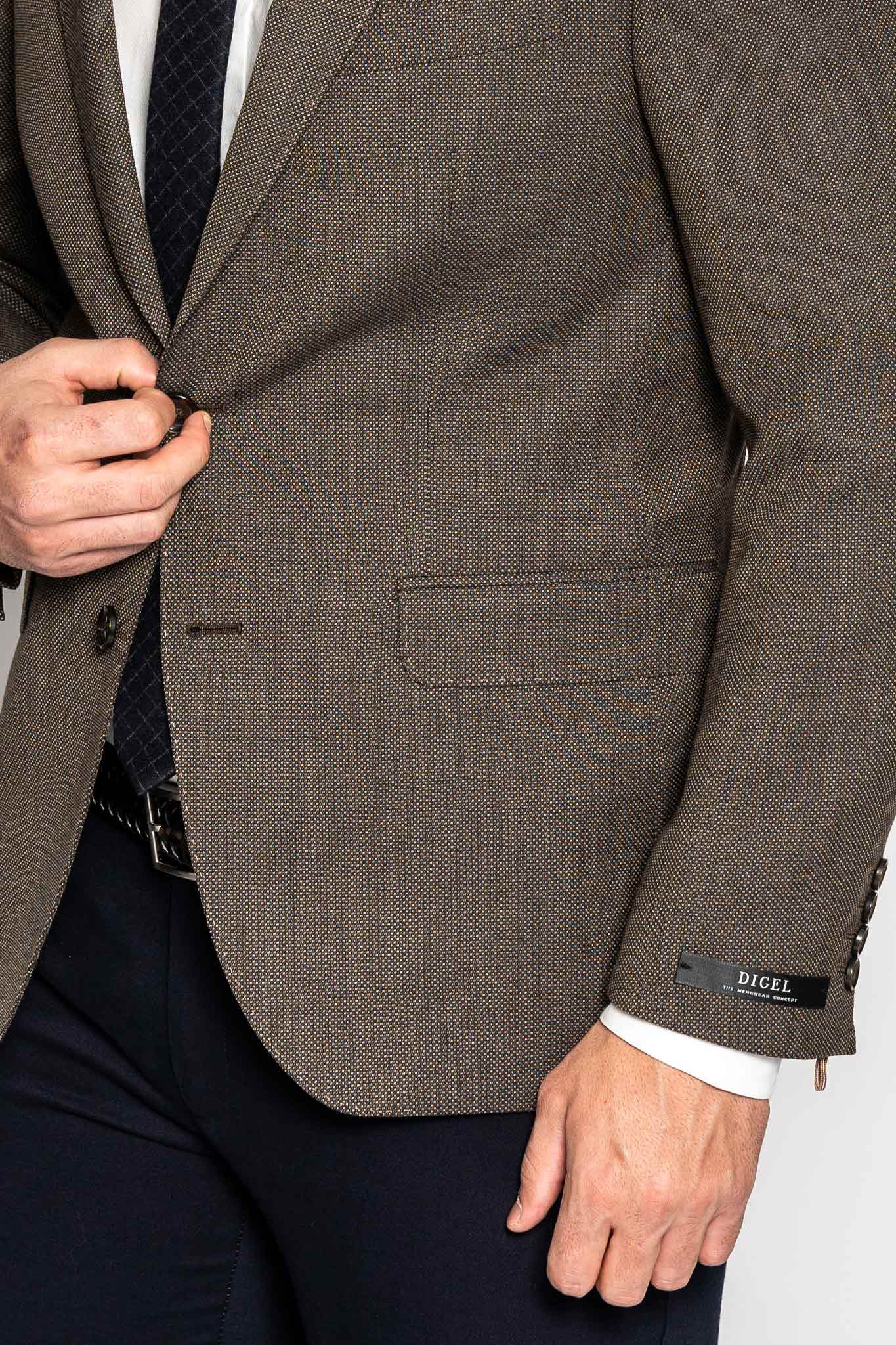 sakaki-digel-ezzo-1272406-5