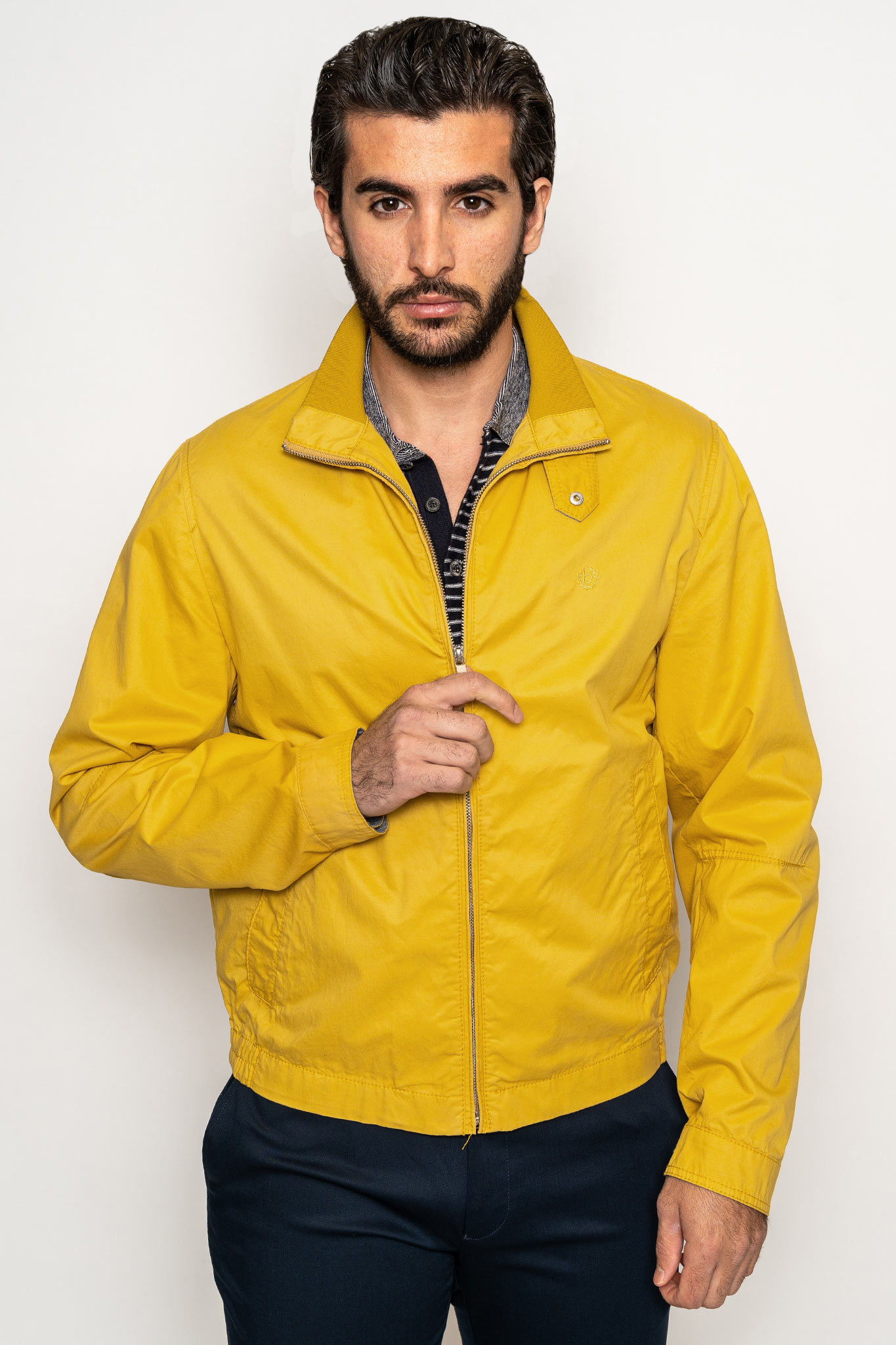 mpoufan-bugatti-39022-372401-95-1