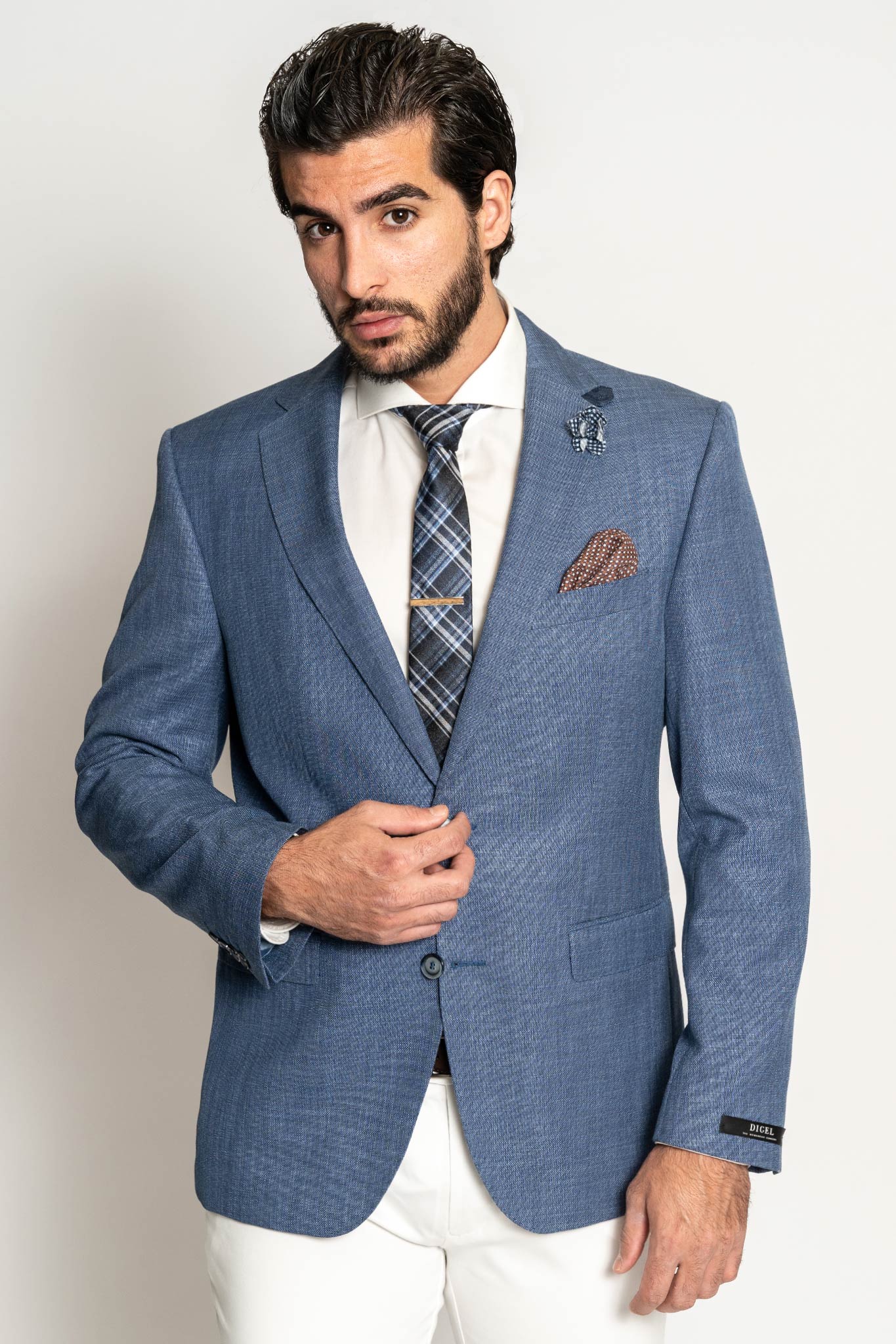 sakaki-digel-ezzo-1192001-1